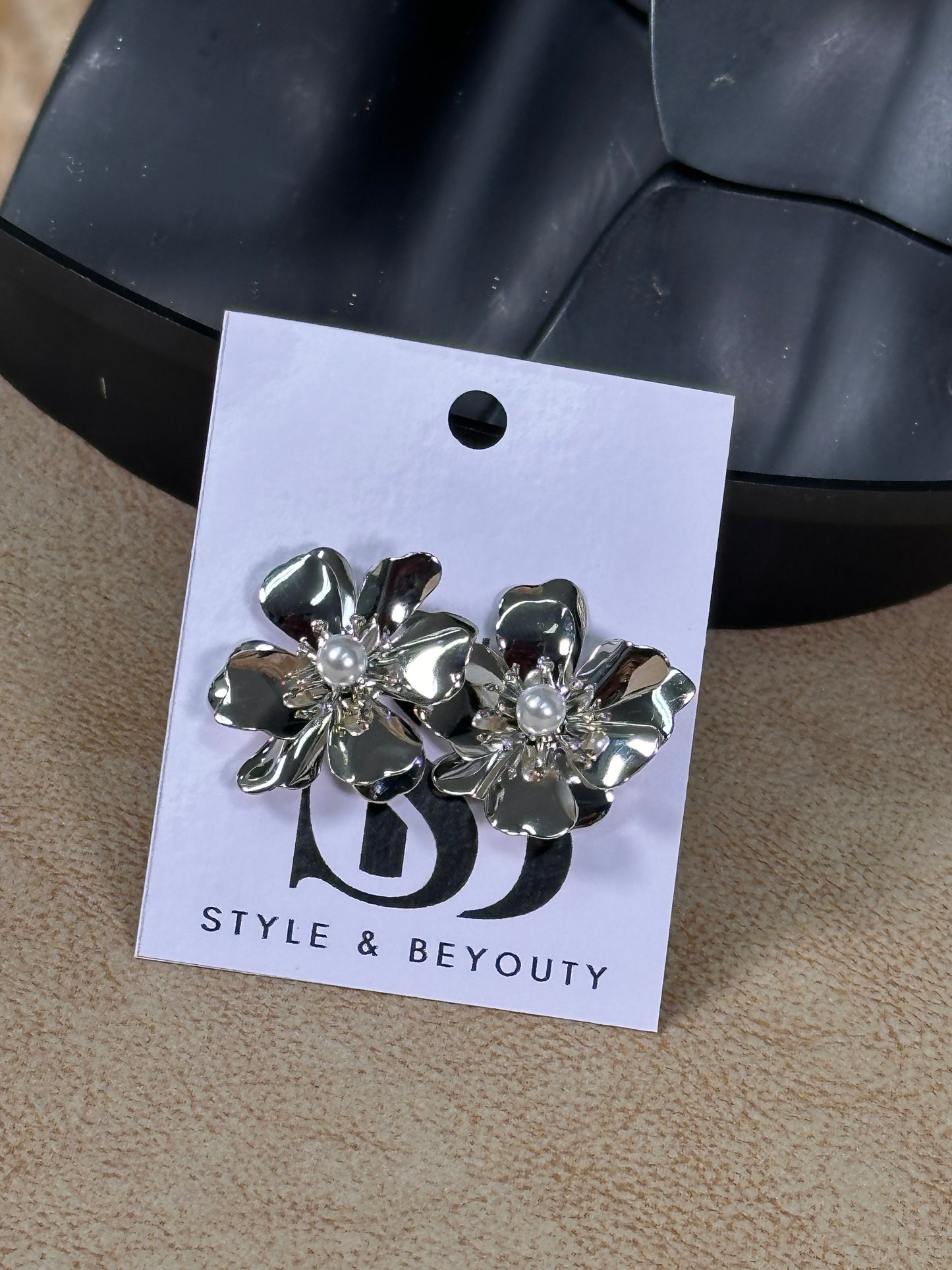 Soft Stem Statement Earrings