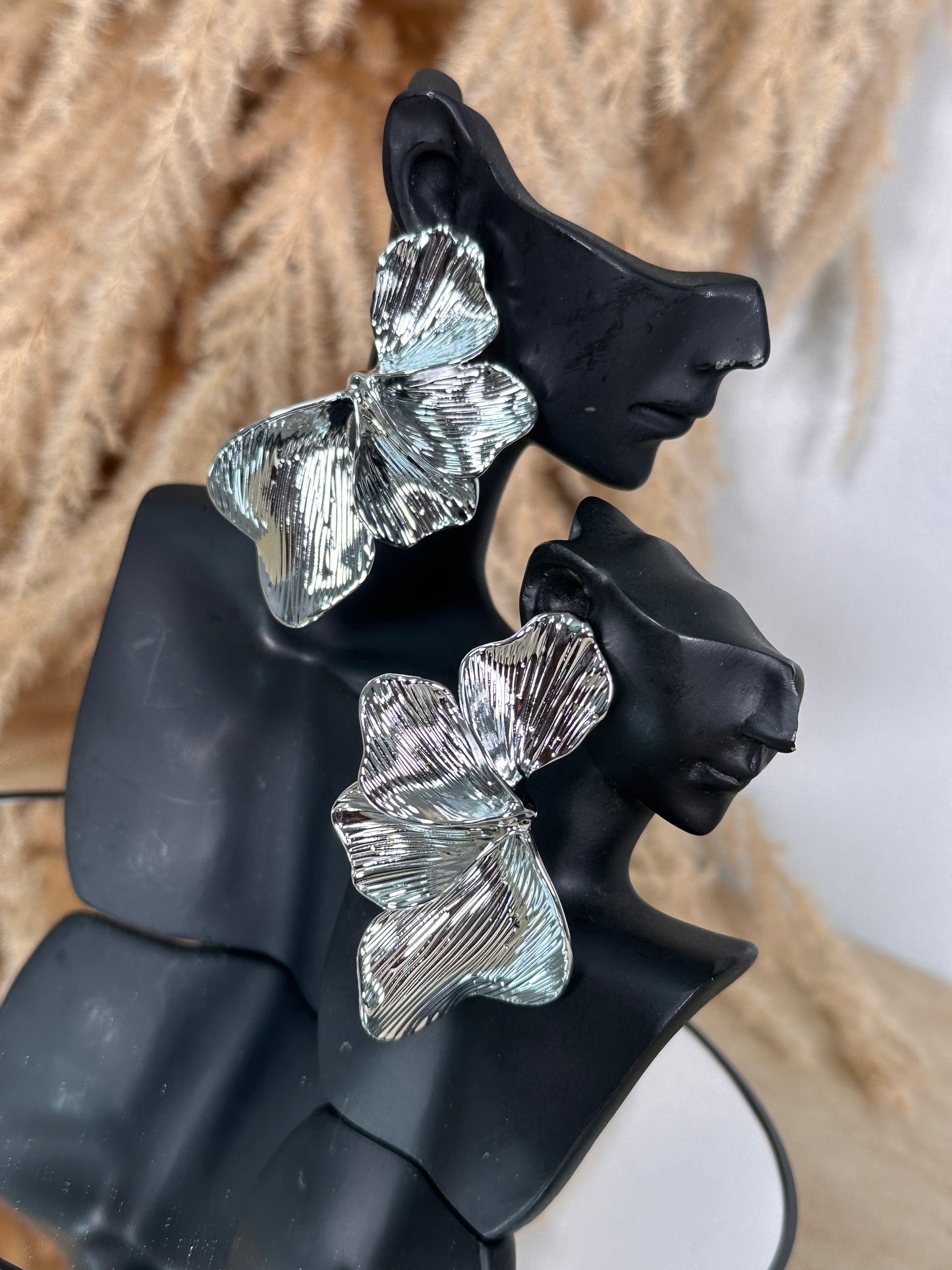 Leaf It To Me Earrings