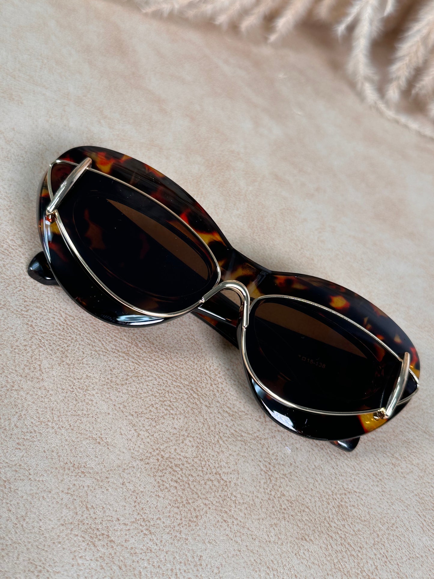 Retro Chic Sunglasses