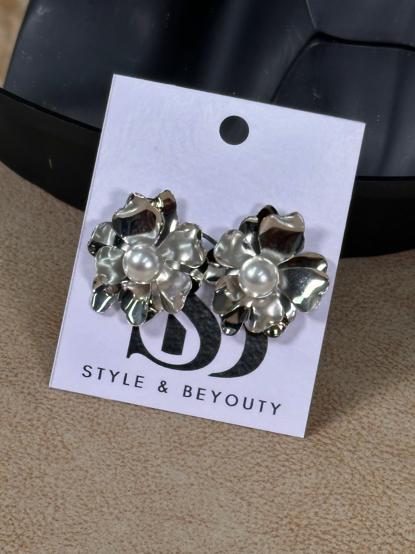 Soft Stem Statement Earrings